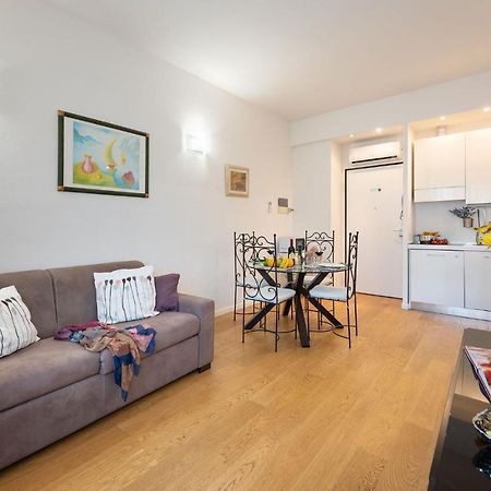 Santa Maria Novella - Flo Apartments フィレンツェ エクステリア 写真